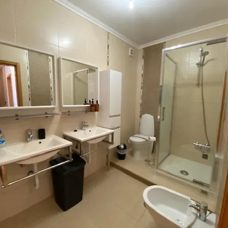 Swordfish Heart Of Town * Peniche